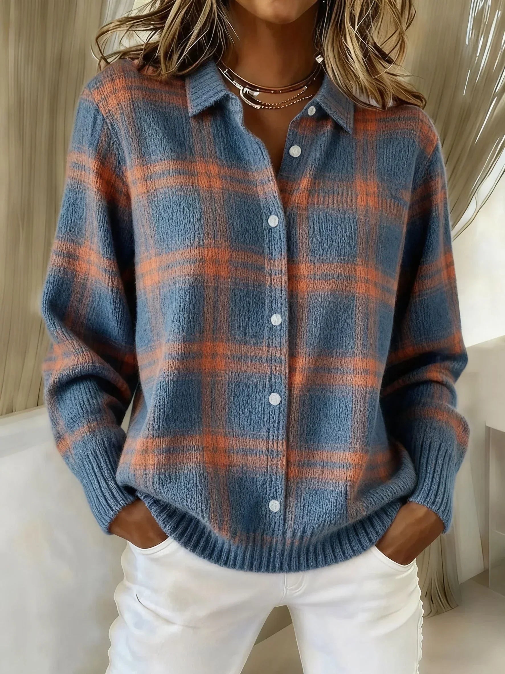 Noelle | Casual Contrast Checkered Retro Sweater