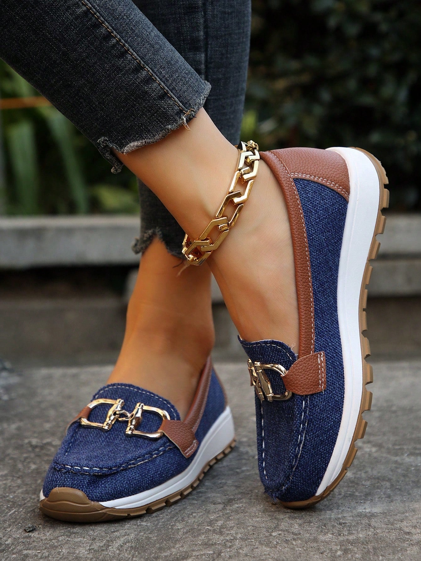 Helen | Flat Buckle Loafers