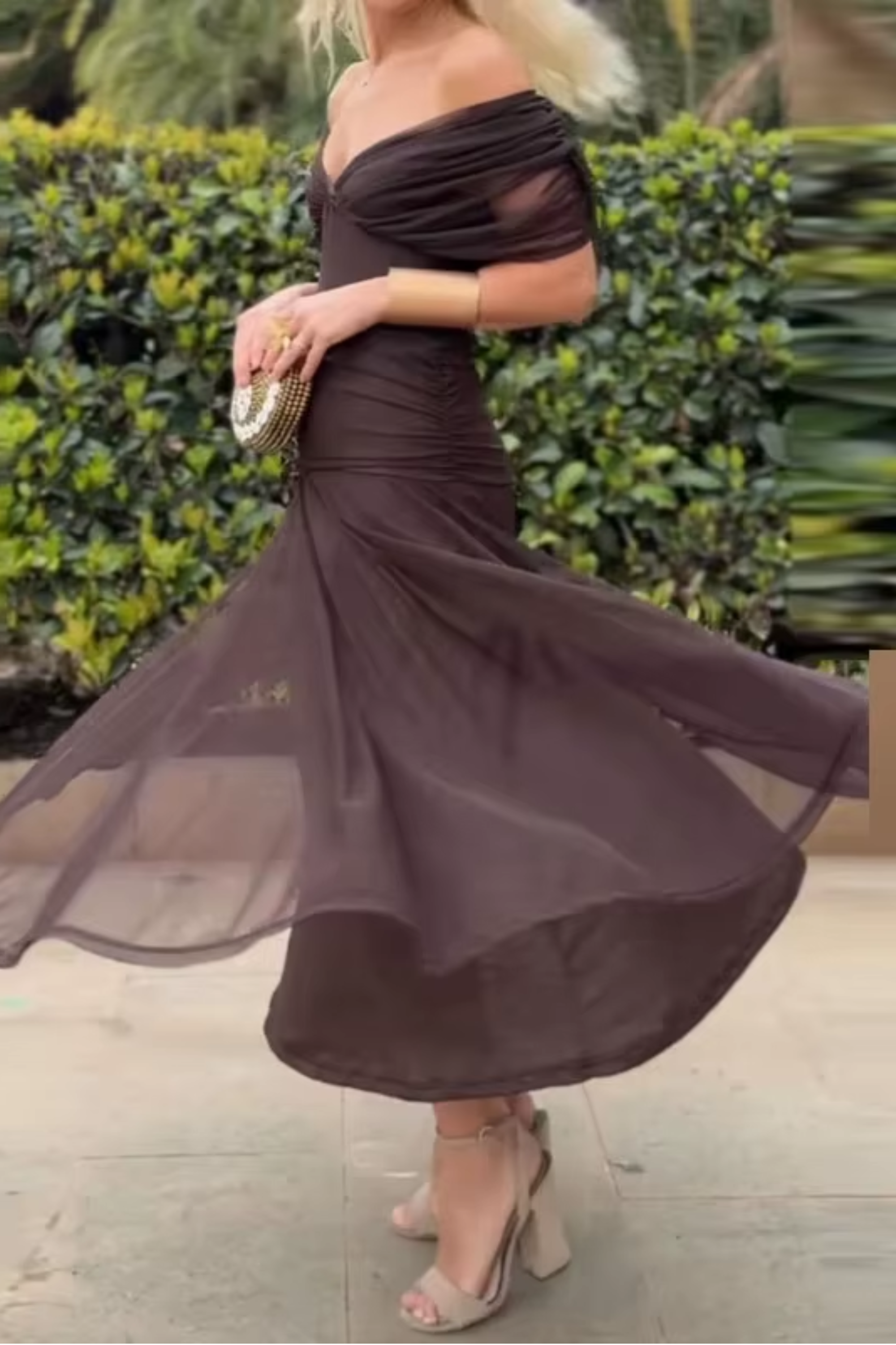 Hannah | Elegant Maxi Party Dress with V-Neck