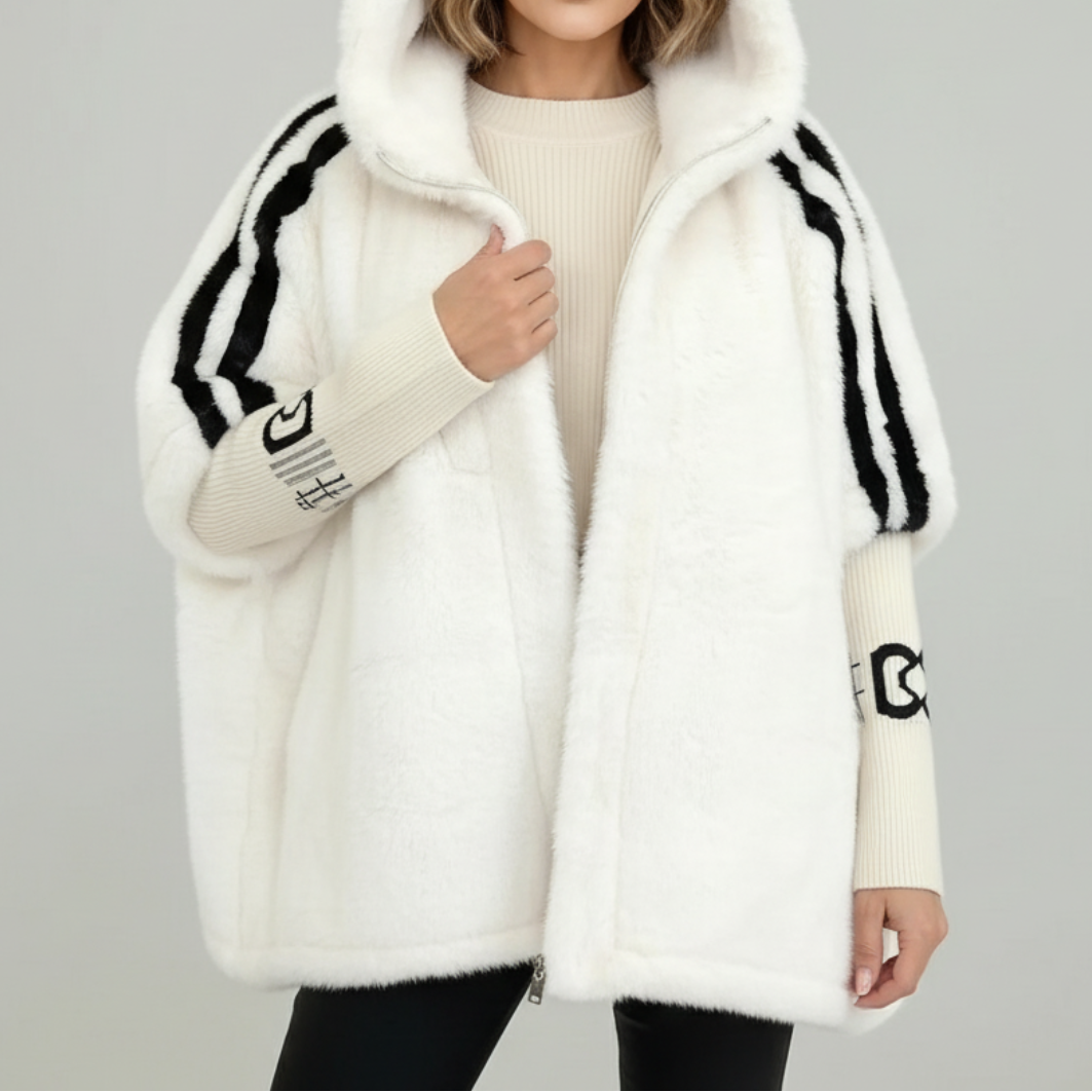 Arya | Warm Hooded Teddy Coat