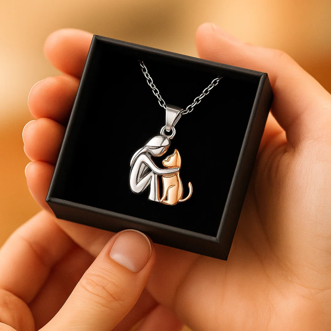 Julia | Love Cat Necklace