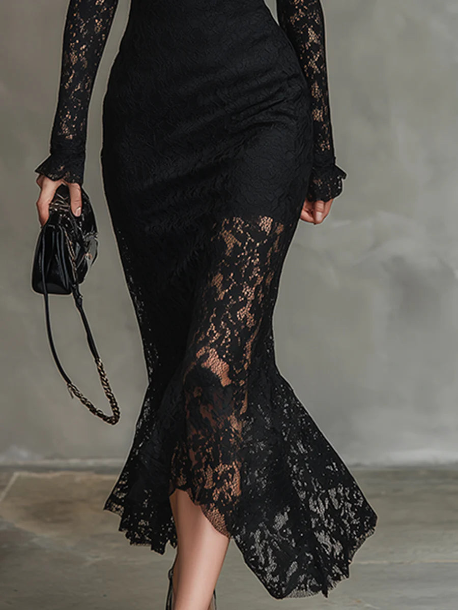 Rosalyn | Elegant Maxi Fishtail Dress in Stretch Black Lace
