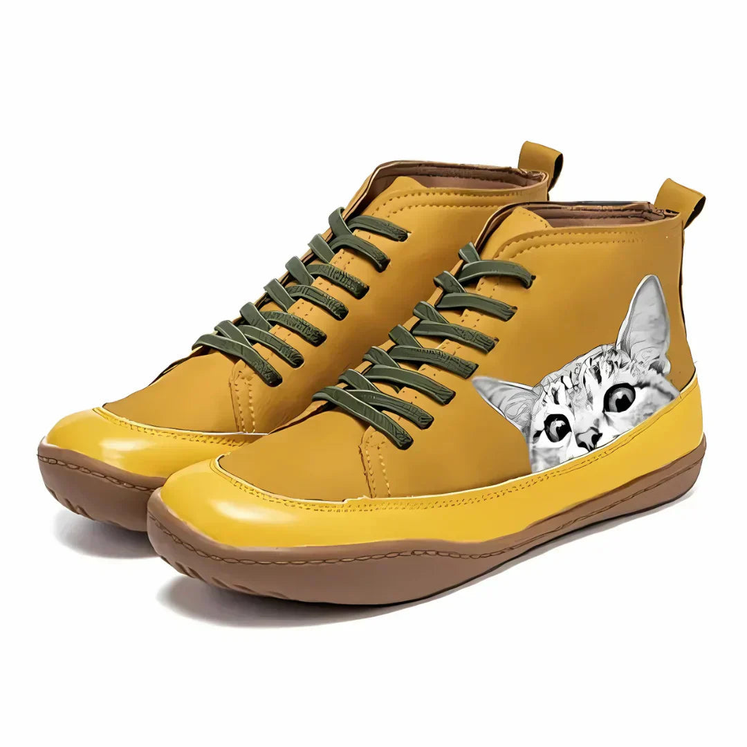 Lisa | Leather Ankle Boots for Cat Lovers