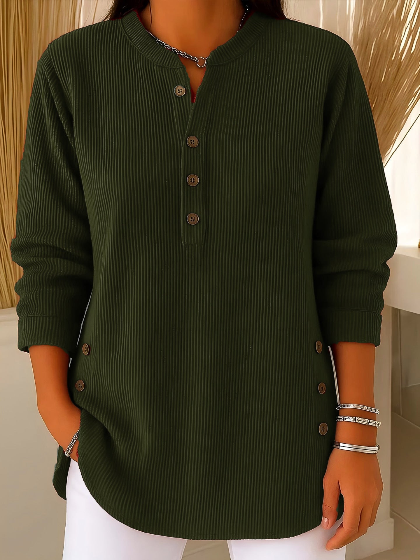 Emilia | Classic Crew-neck Sweater