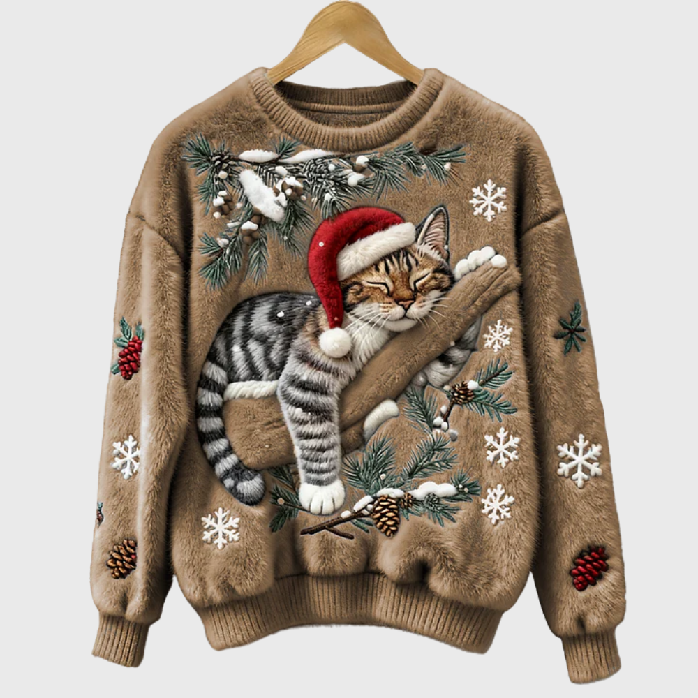 Grace | Plush Sweater With a Lazy Cat Motif