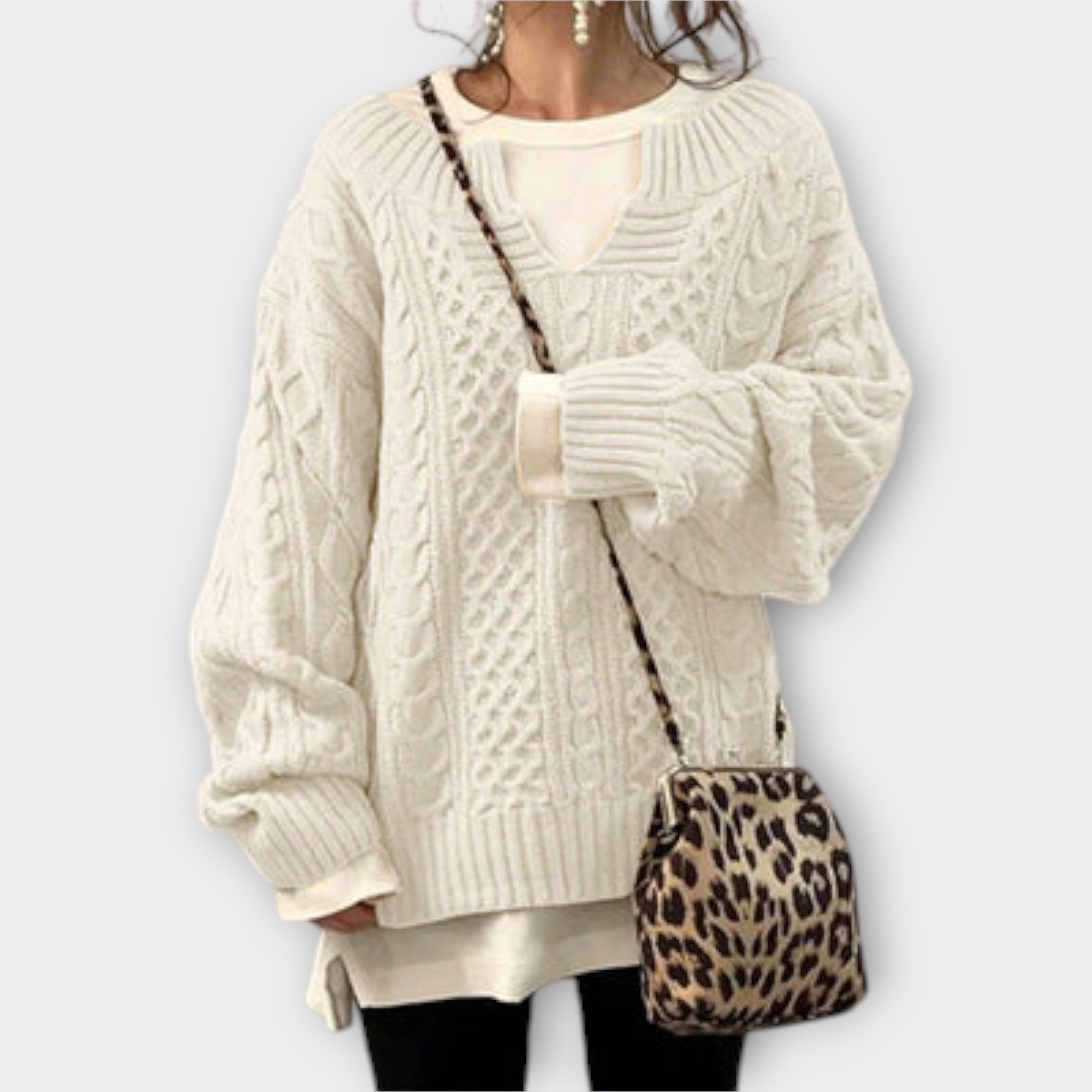 Poppy | Oversized Sweater with Cable Pattern