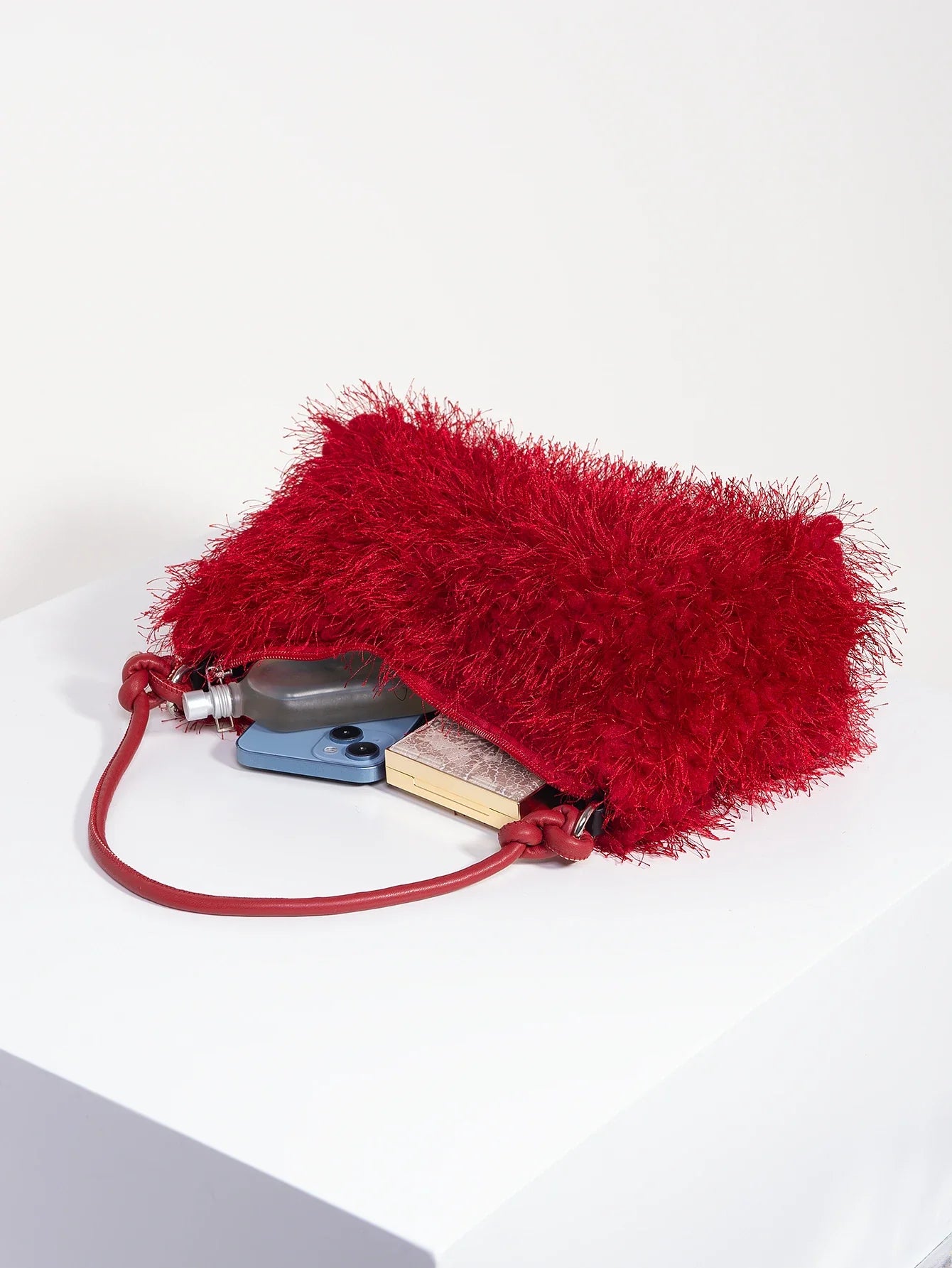 Cheryl | Soft Shoulder Clutch