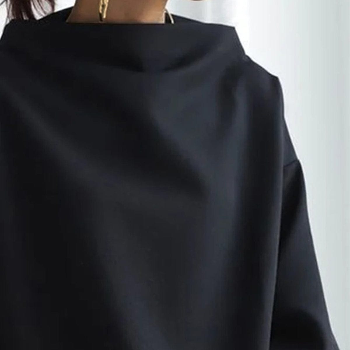 Emery | Sophisticated Top