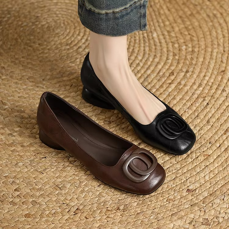 Jolie | Ballerinas with Square Toe and Buckle