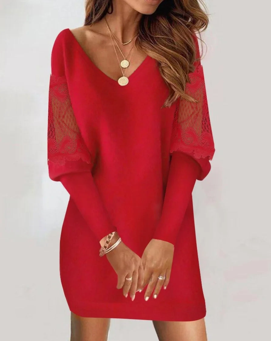 Marilyn | Elegant Lace-Sleeve Comfort Dress