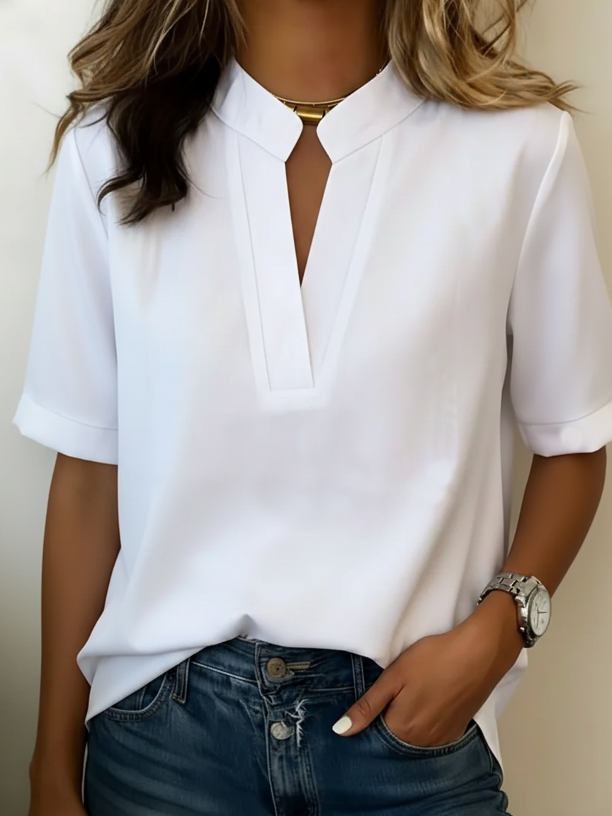 Brielle | Chic Blouse with V-Neck and Gold Detail
