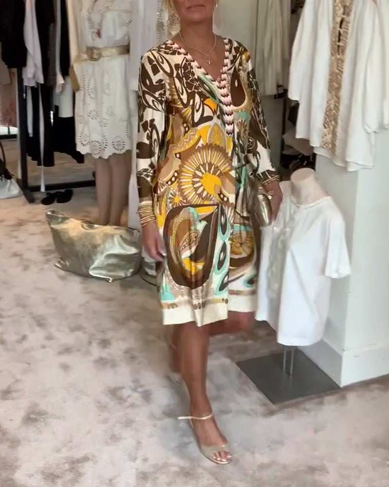 Moonie | Sunburst Printed Dress