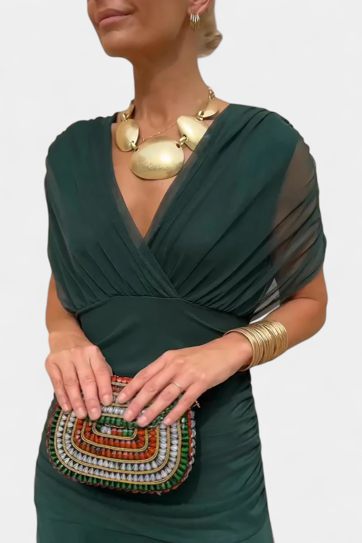 Luna | Elegant Dress With V-Neckline
