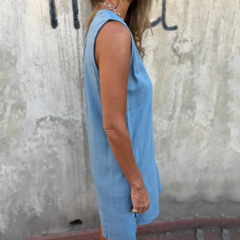 Isley | Classic Sleeveless Dress