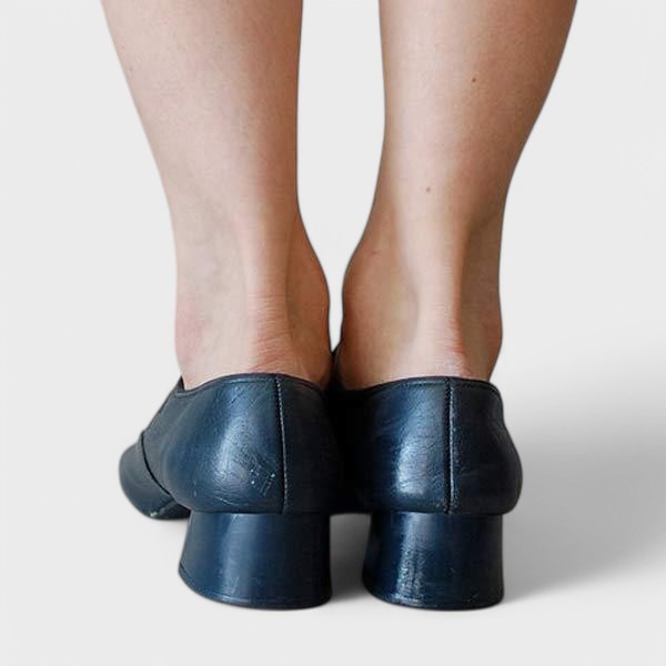 Skylar | Shoes with a Buckle