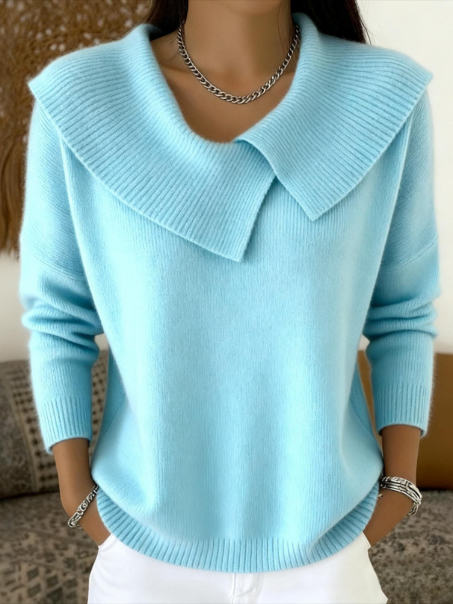 Joy | Warm Sweater with Soft Collar