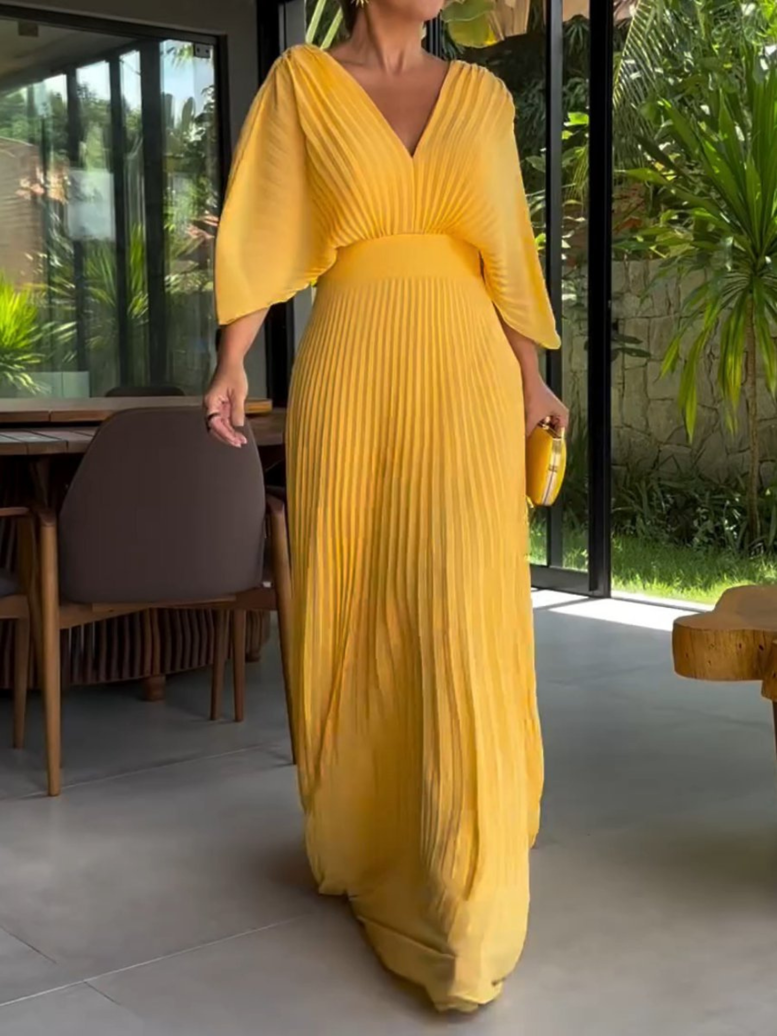 Maria | Lively Maxi Dress with Pleats