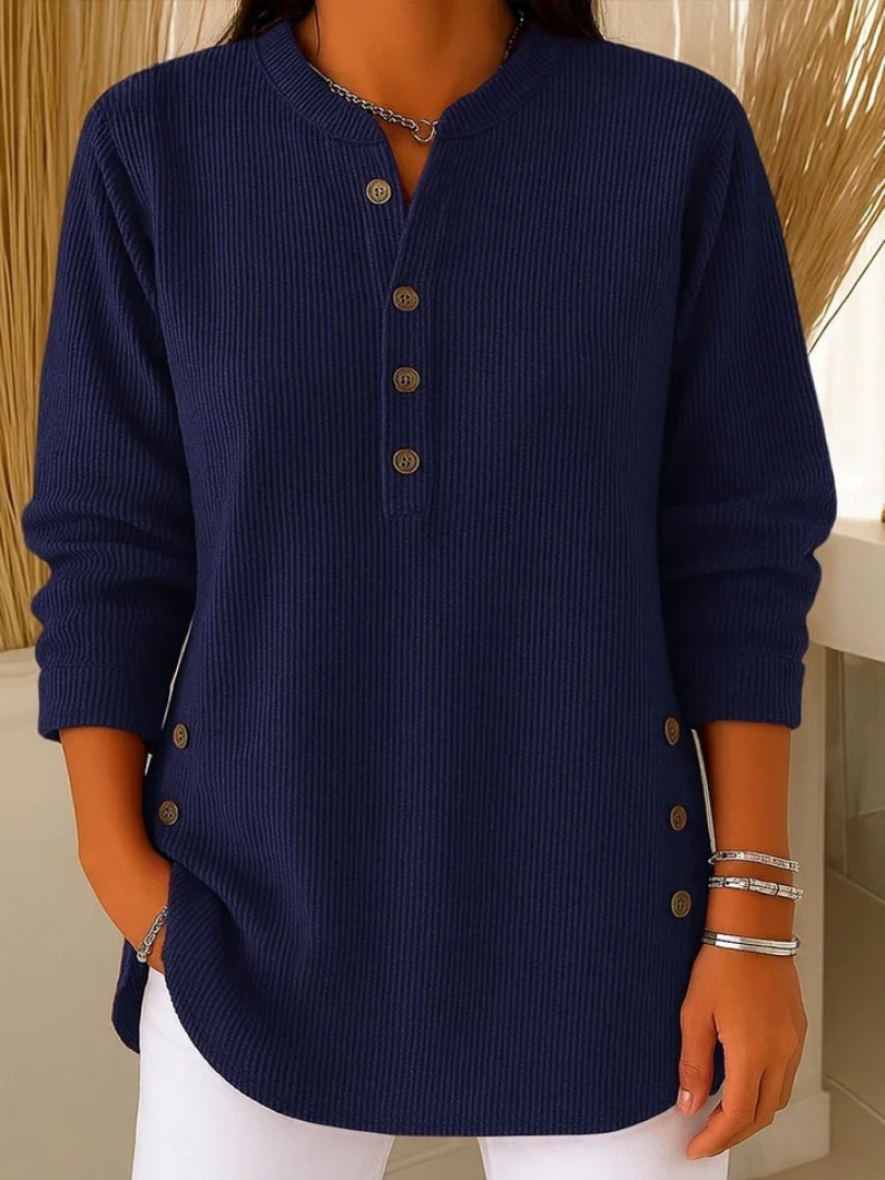 Emilia | Classic Crew-neck Sweater