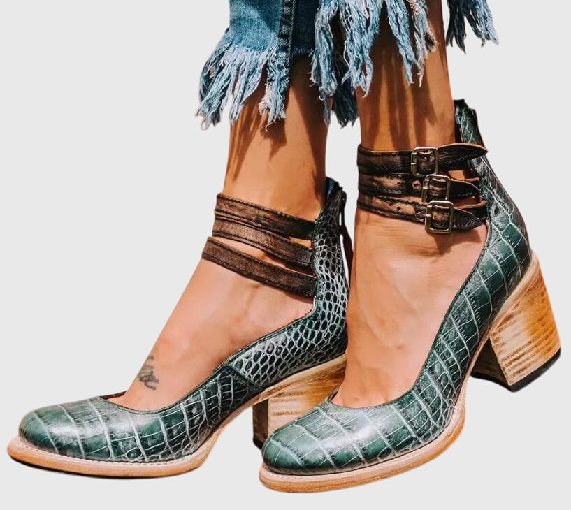 Emery  | Elegant and Comfortable Sandals
