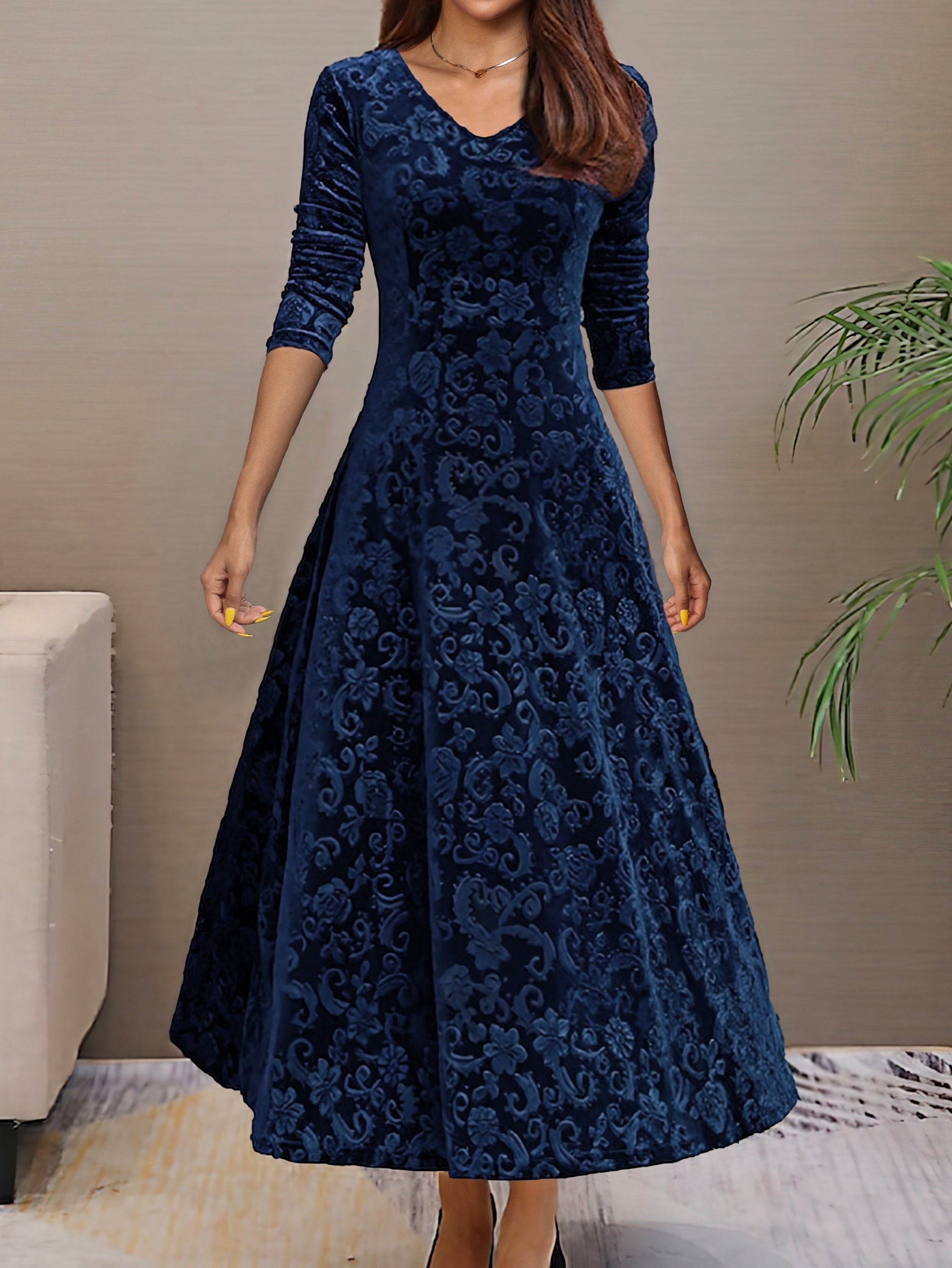 Kylie | Holiday Velvet Maxi Dress