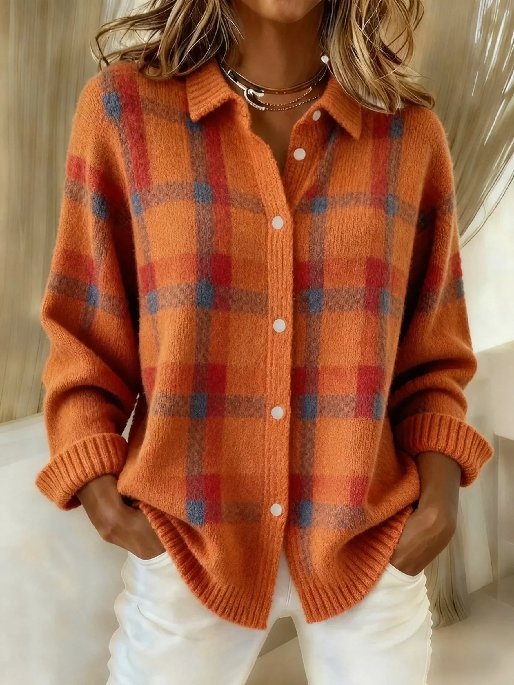 Noelle | Casual Contrast Checkered Retro Sweater