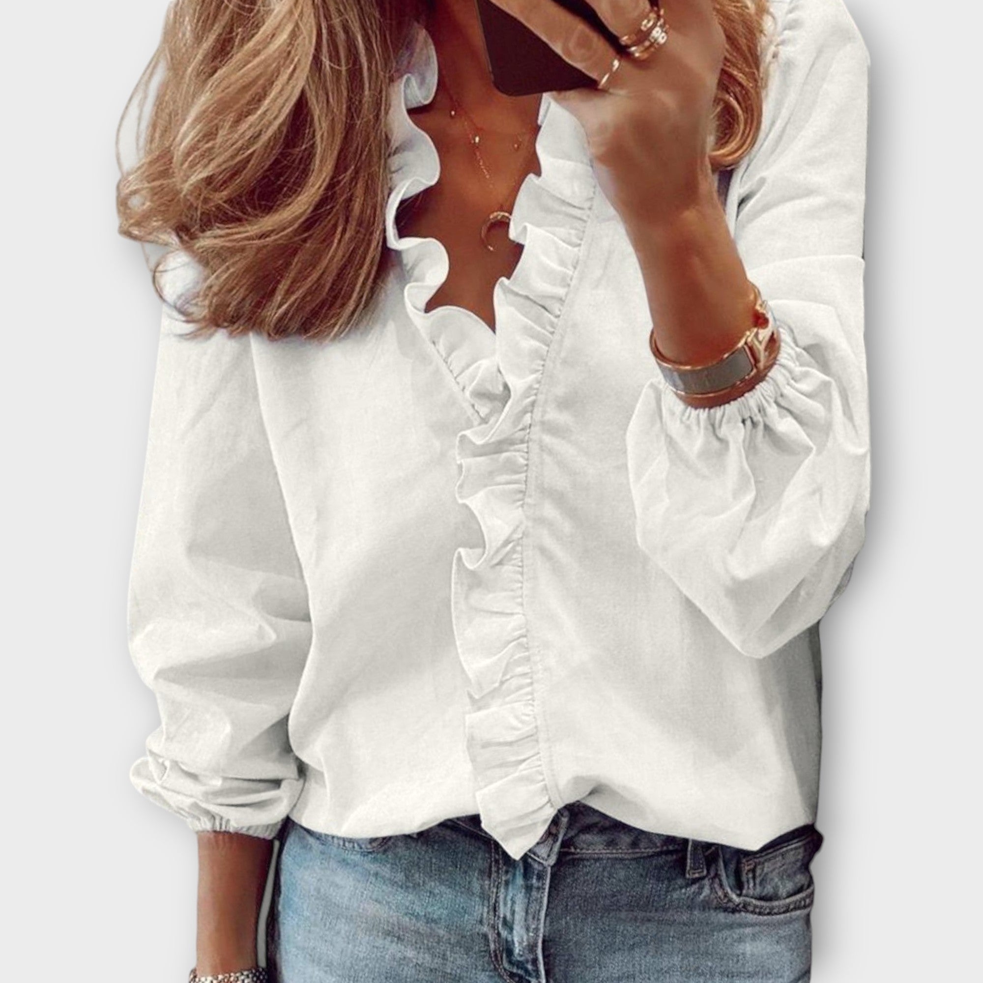 Linda | Elegant Summer Blouse