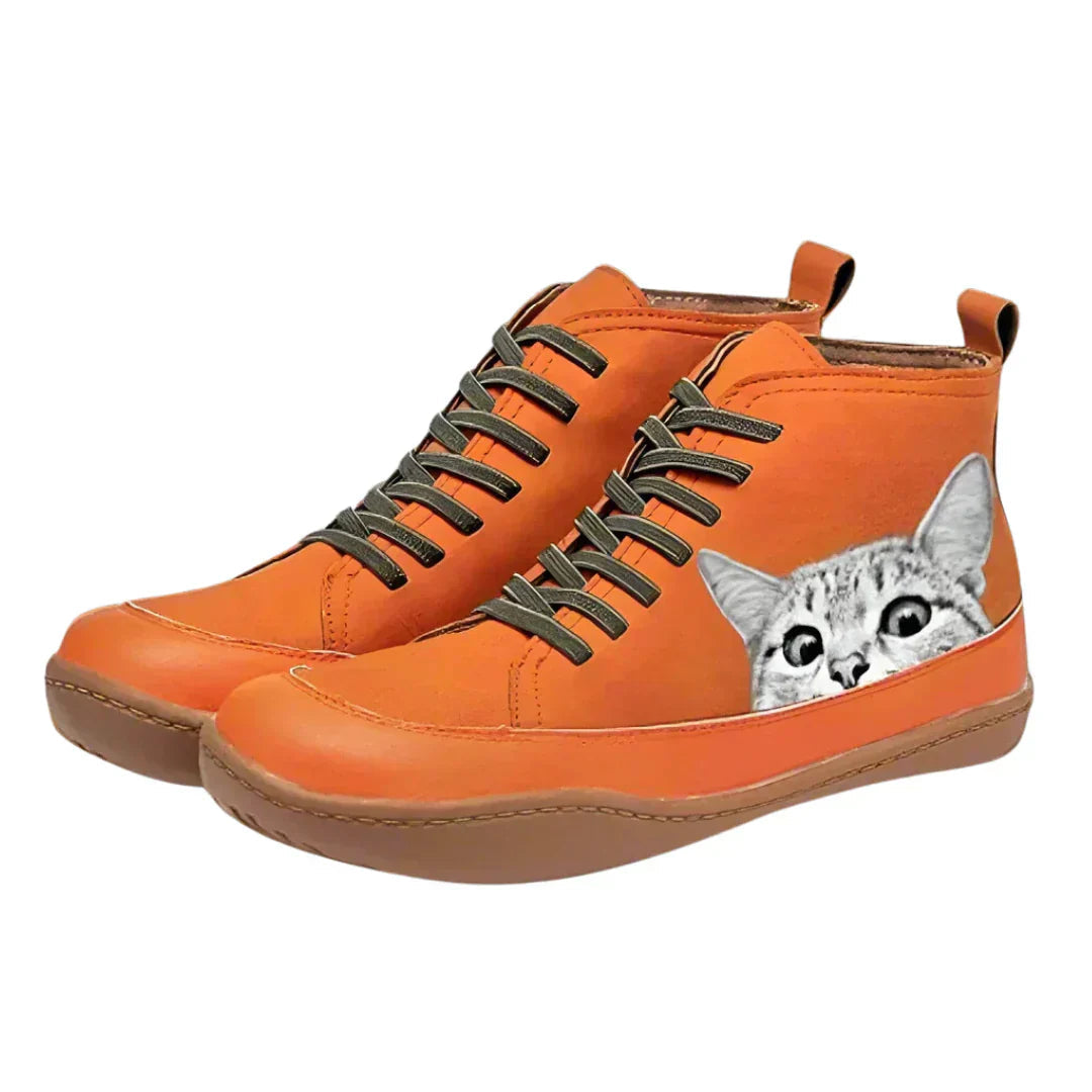 Lisa | Leather Ankle Boots for Cat Lovers