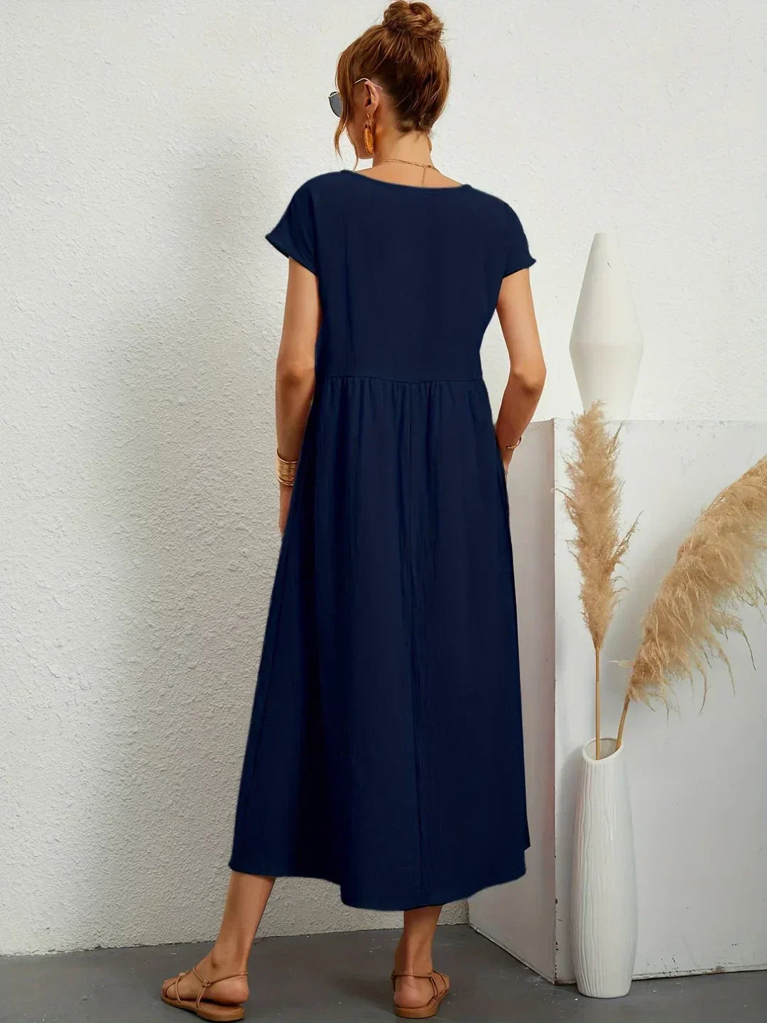Addison | Timeless Elegance Fluid Midi Dress