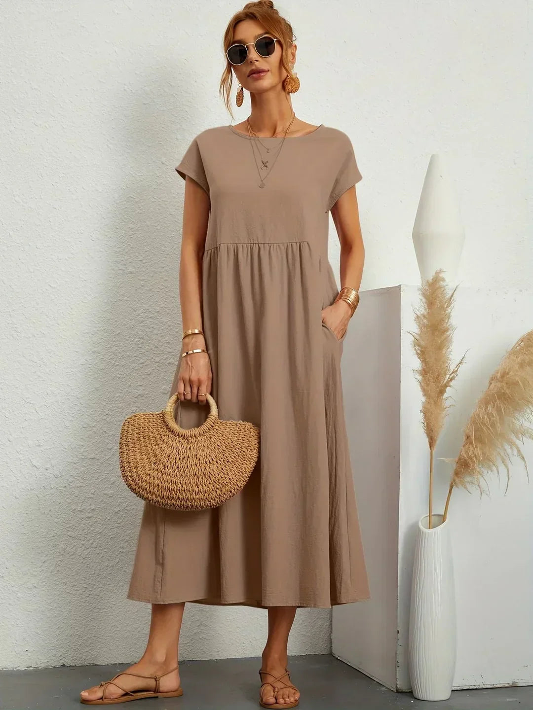 Addison | Timeless Elegance Fluid Midi Dress