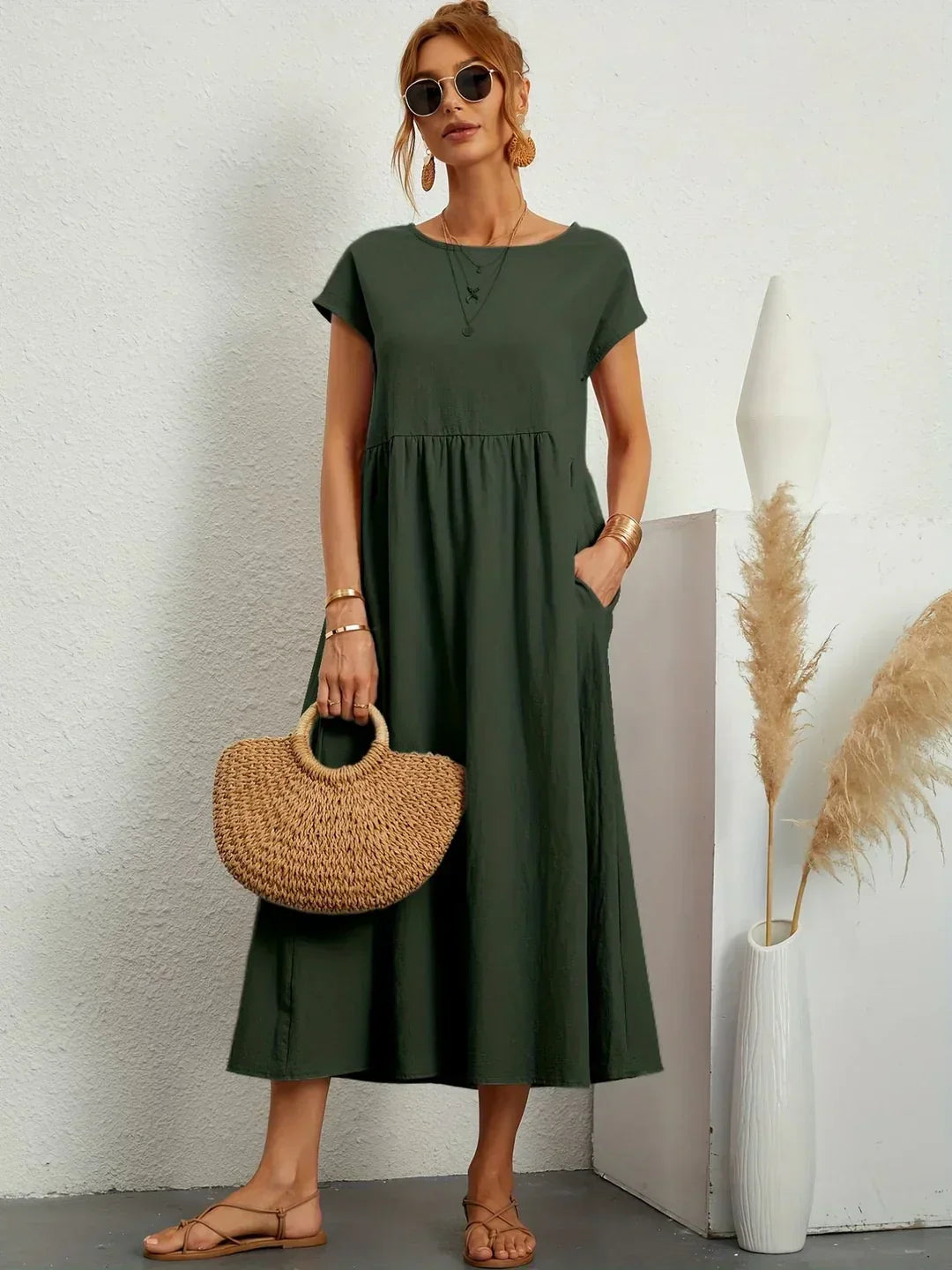 Addison | Timeless Elegance Fluid Midi Dress