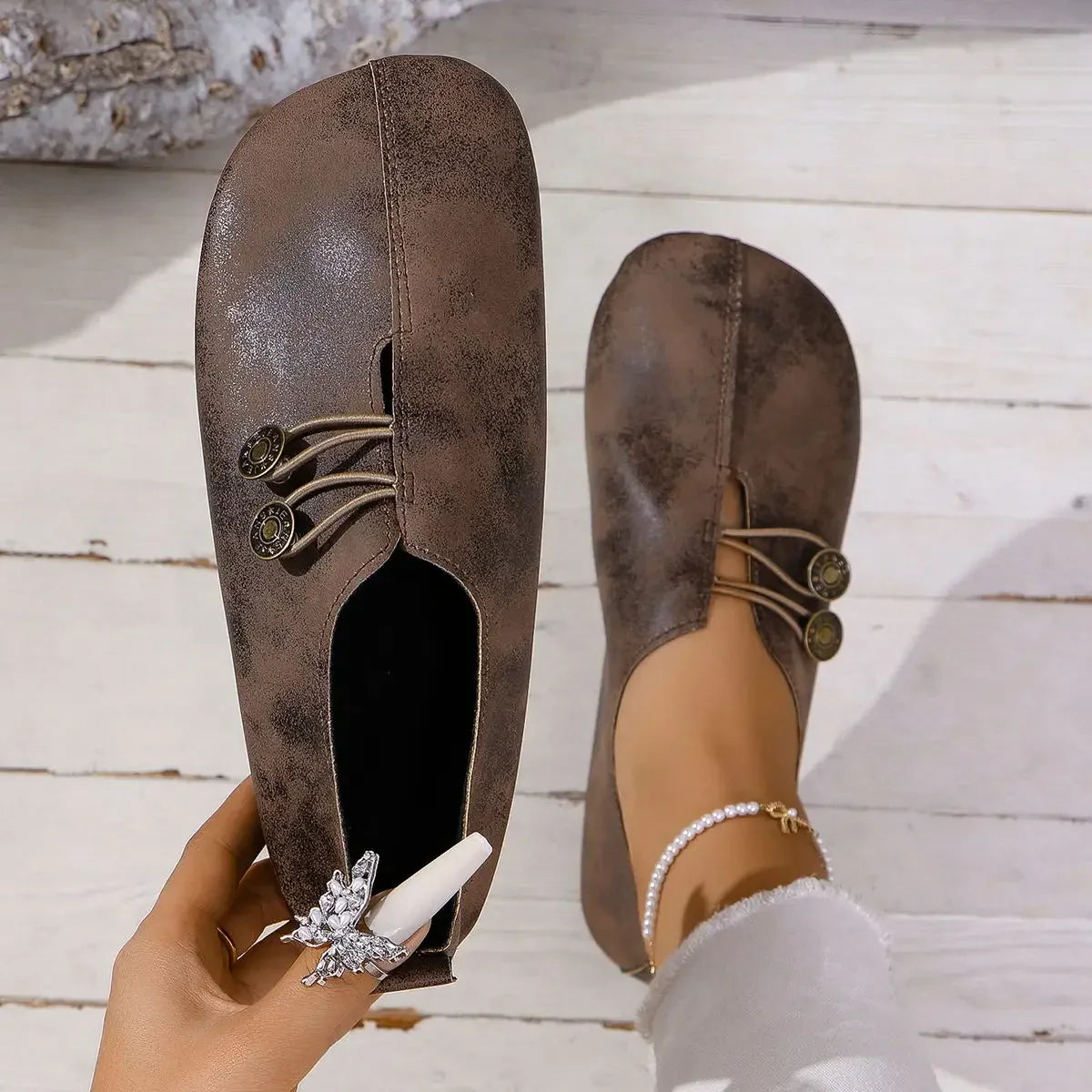 Betty | Suede Loafer