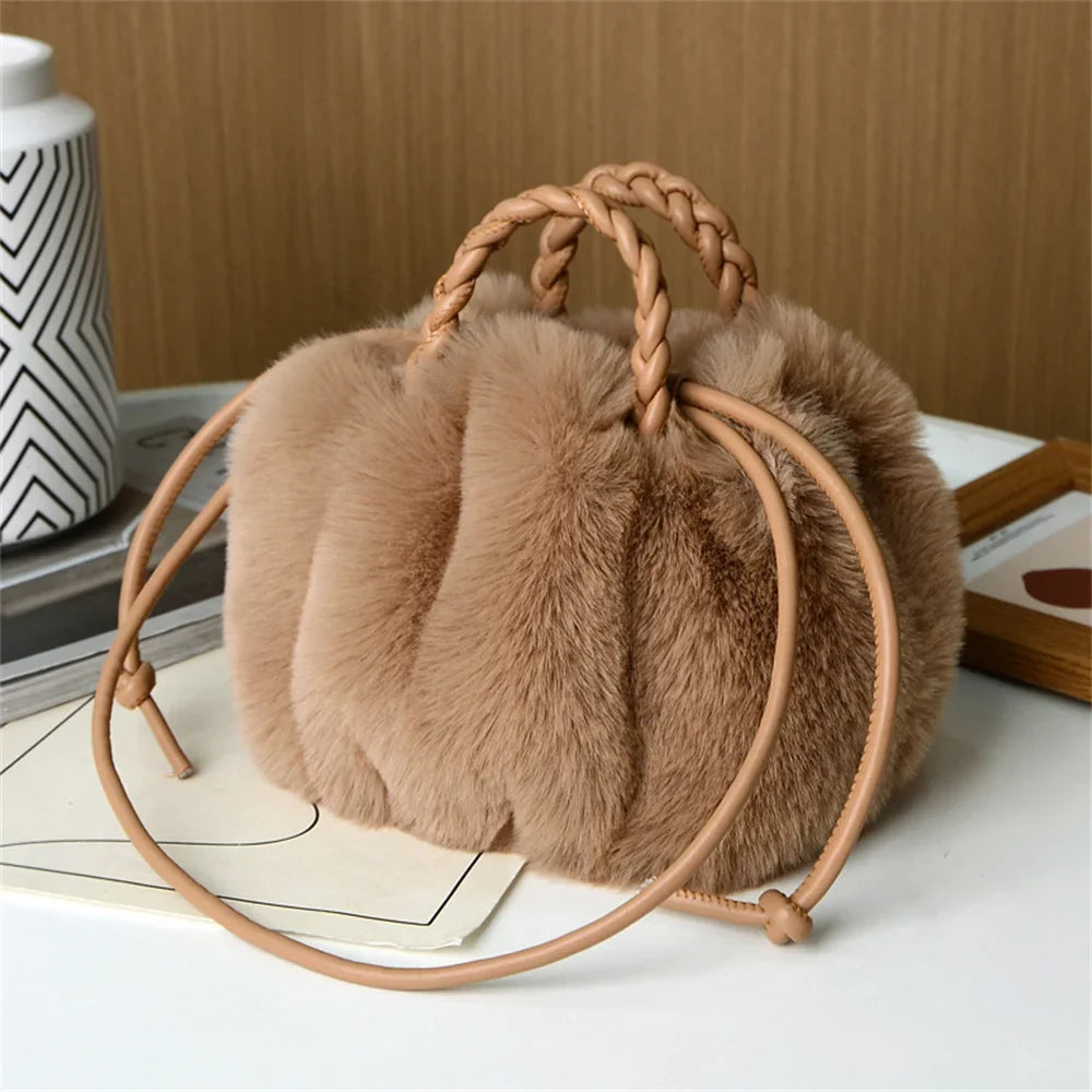 Marilyn | Plush Pumpkin Shoulder Tote