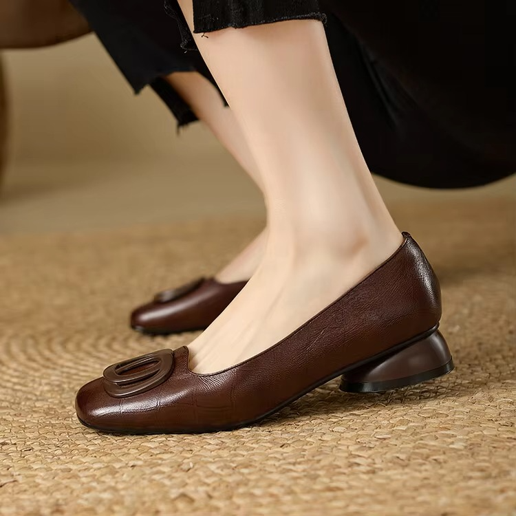 Jolie | Ballerinas with Square Toe and Buckle