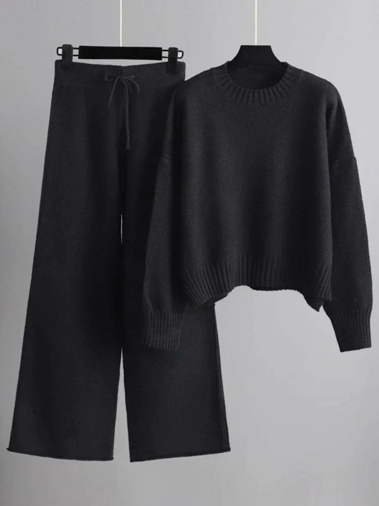 Deborah | Elegant Knitwear Duo