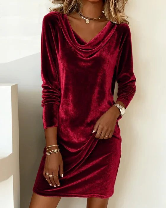 Rosie | Loose Fitting Velvet Dress