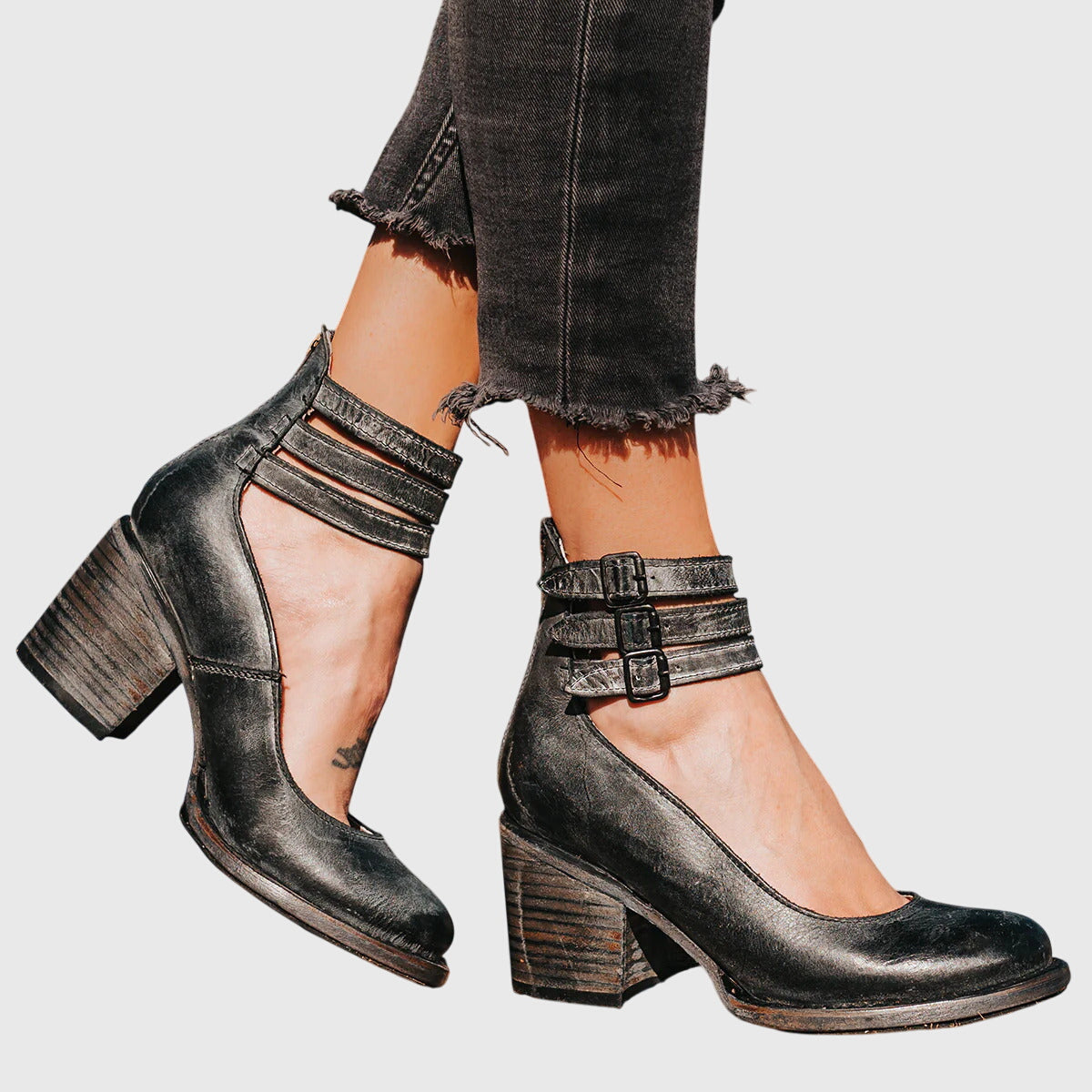 Emery  | Elegant and Comfortable Sandals