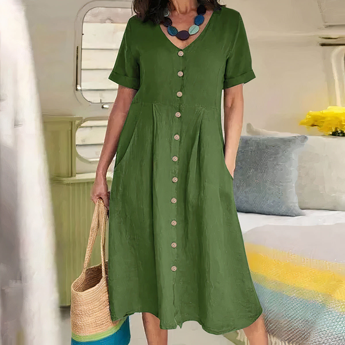 Briar | Effortless Buttoned Dress