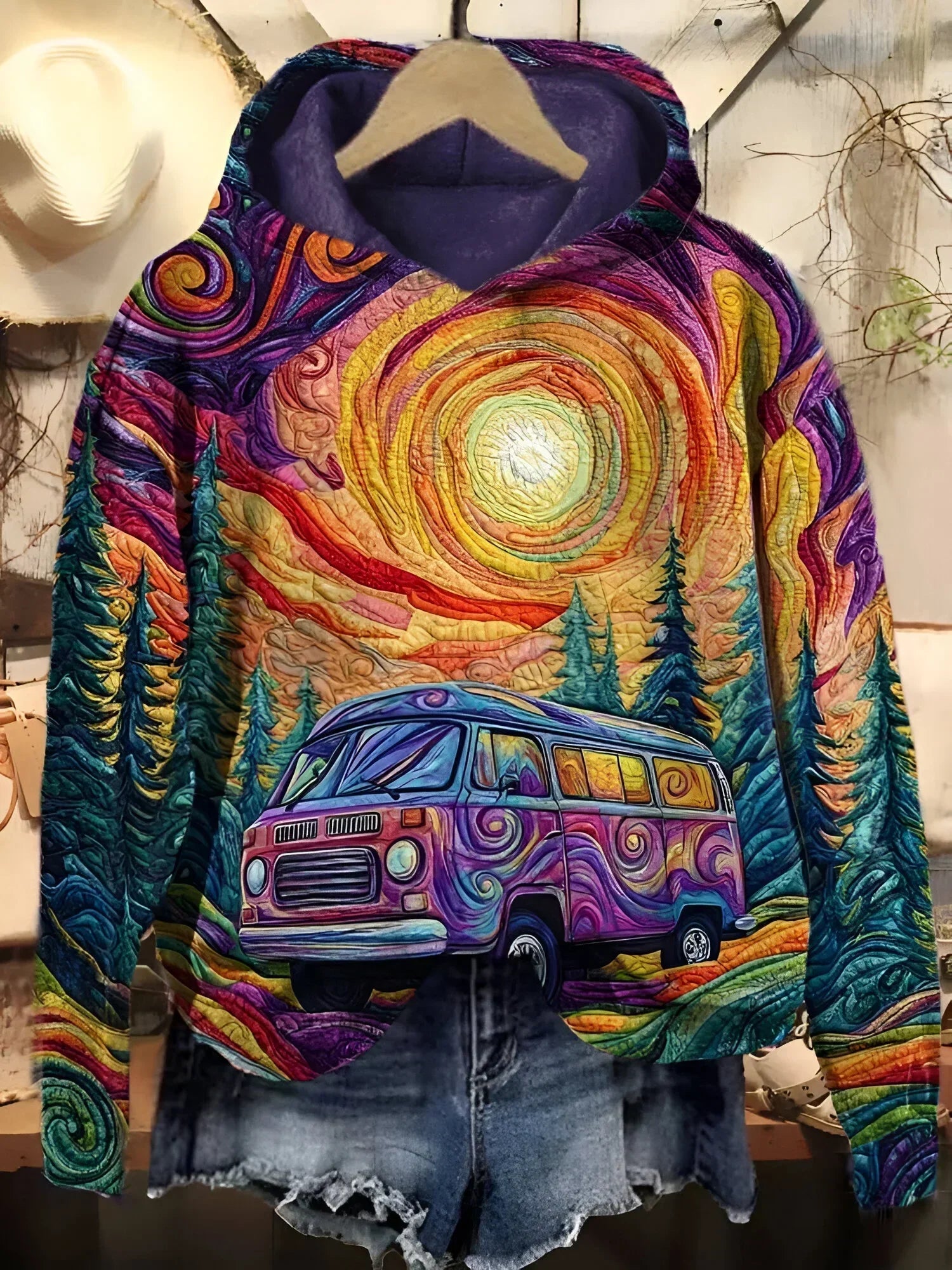 Mariska | Retro Roadtrip Hoodie